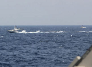 EE.UU. exige a sus aliados internacionales ayudar a escoltar buques en el estrecho de Ormuz.