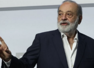 Carlos Slim advierte que la baja producción de Pemex y la pobreza son unos de los problemas que enfrenta México.