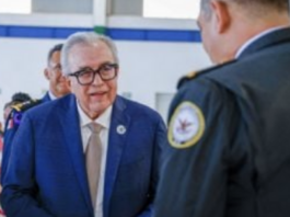 “Con la frente en alto no dejaré de luchar”: Rocha Moya afirma que acudió a declarar a la FGR en Culiacán.