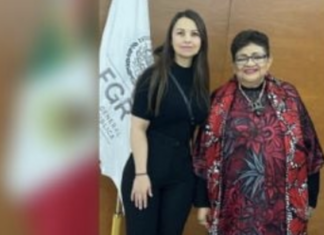 “Pagué un rescate y no me regresaron a mi hijo”: FGR recibe a madre de Carlos Emilio a ocho meses de su desaparición en Sinaloa.
