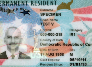 La Corte Suprema avala mayor discreción para revisar a residentes con Green Card.