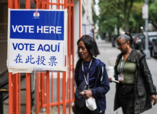 Gobierno de Trump afirma que 278,000 inmigrantes están registrados ilegalmente para votar.