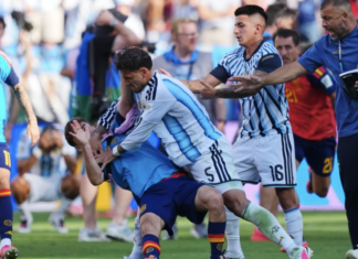FIFA abre expediente disciplinario a jugadores de Argentina tras los incidentes en la final del Mundial 2026.