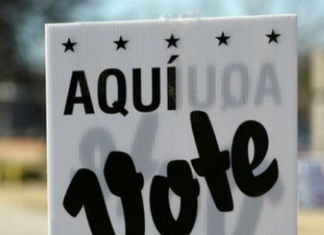 En Texas, un grupo político apuesta 6 millones de dólares a que los votantes latinos volverán a apoyar a los demócratas.