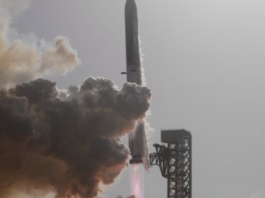 SpaceX registra pérdidas en su primer informe como empresa cotizada, pero menores de lo esperado.