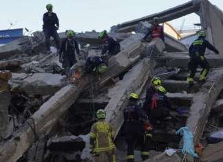 Colombia reporta más de 220 muertos un día después del terremoto.