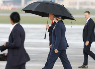 Irán se mofa de Trump tras revelar que escapó en secreto del Air Force One.