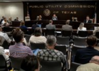 Texas auditará hasta 300 proyectos, en su mayoría centros de datos, tras la orden del gobernador Greg Abbott.