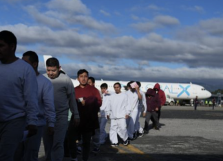 Más de 2.300 mexicanos enviados a Guatemala y Honduras mientras Trump intensifica las deportaciones a terceros países.