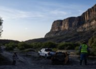 Acorralados por la reacción negativa de Big Bend, los republicanos de Texas actúan con cautela en torno a Trump.