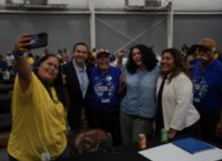 Cuellar y los progresistas forman una alianza precaria en medio de la represión migratoria de Trump.