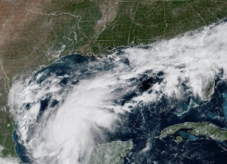 Se forma la tormenta tropical Isaias, que se prevé que se convierta en huracán y azote la costa del Golfo de Estados Unidos esta semana.