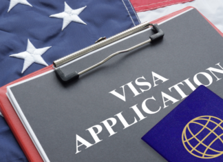 Trump cierra las puertas a familias, estudiantes y trabajadores que buscan llegar legalmente a EE.UU.