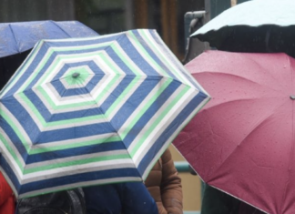 Huracán “Simón” provocará lluvias extraordinarias en Colima tras llegar a categoría 4.