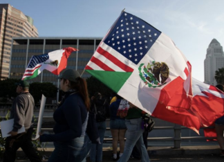 Operativos migratorios del gobierno de Trump vulneran la democracia y separan familias, denuncia comisión de EU.