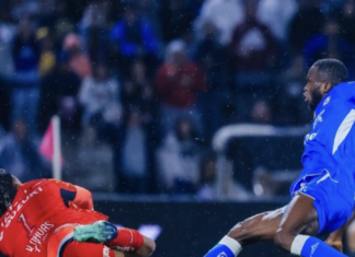 ¡Partidazo! Pumas y Cruz Azul regalan vibrante empate en CU; el ‘Chino’ Huerta pasó de héroe a villano.
