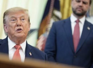 Trump aterriza a J.D. Vance al recordarle que nunca ha hablado de respaldarlo como aspirante.