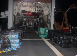 La Guardia Costera de EE.UU. decomisó más de 11 toneladas de cocaína en una semana.